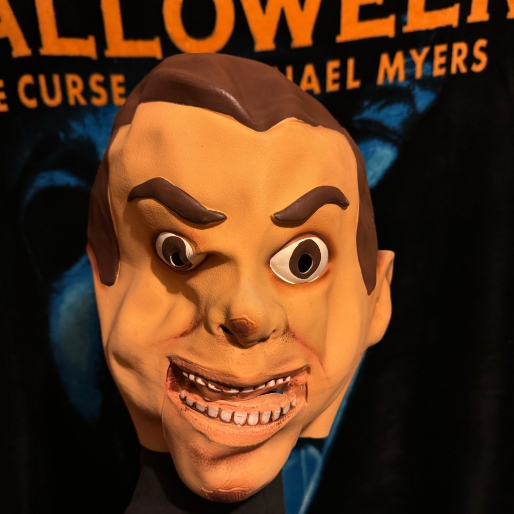 Spirit Halloween Slappy Ventriloquist Dummy Mask Goosebumps Rare Costume